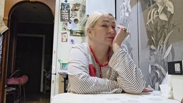 ОБНОВОЧКА!КУПИЛА НОВЫЙ ХАЛАТ! ЗАБРАЛА ПОДАРОК! ДЕНЬ ОЧЕНЬ ТЯЖЁЛЫЙ БЫЛ! смотреть онлайн