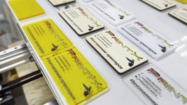 Сравнение печати с лаком и без на принтере PrintX A2 с двумя головами XP600