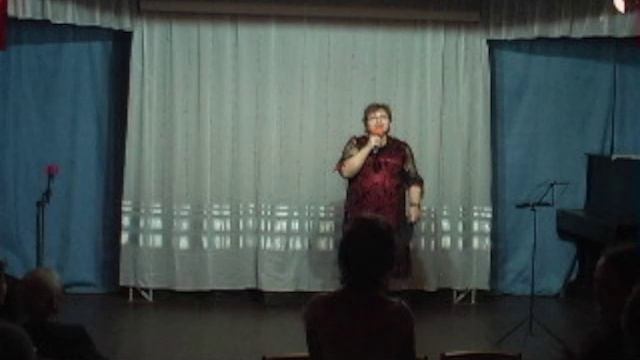 Очарование музыкой. Кружатся диски.