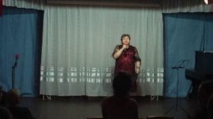 Очарование музыкой. Кружатся диски.