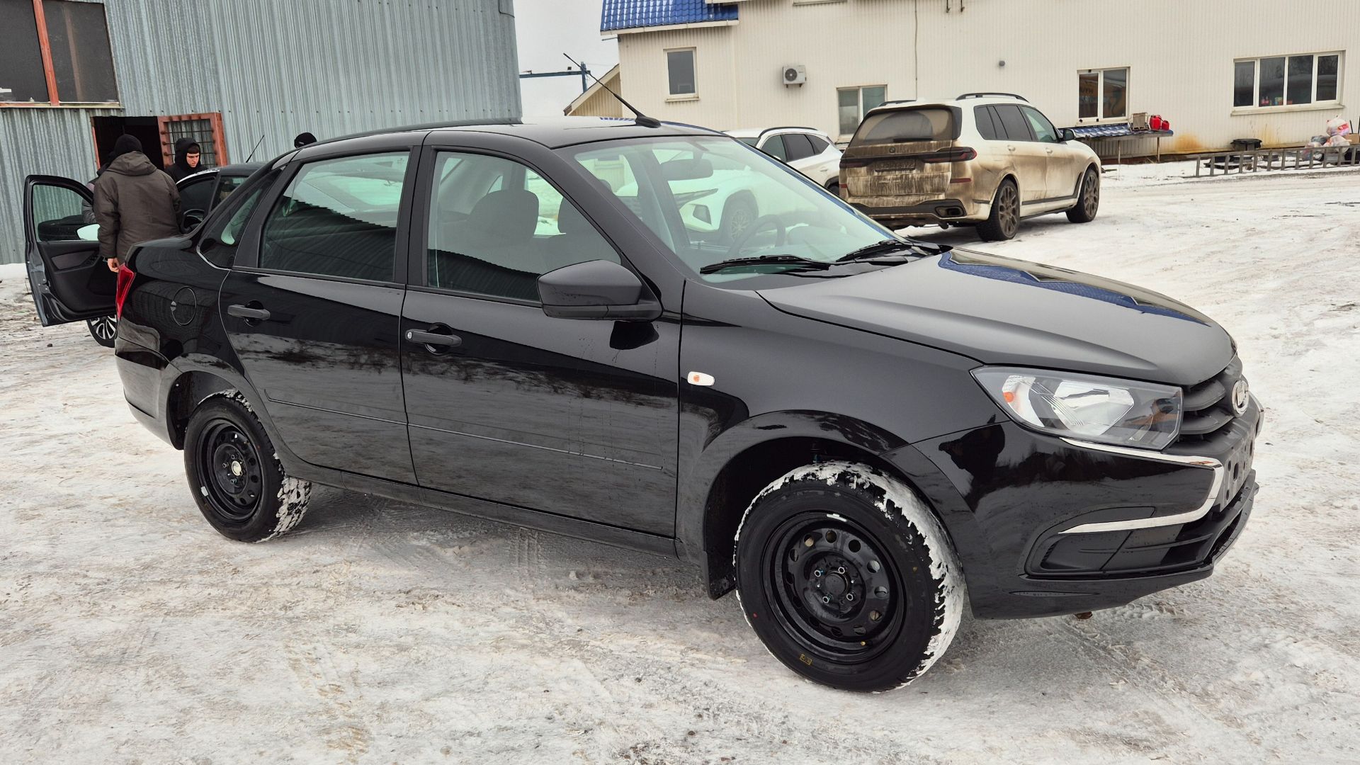 САМЫЙ ДОСТУПНЫЙ АВТО В РОССИИ В 2025 ГОДУ Granta Стандарт с хорошей выгодой #granta смотреть онлайн