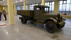 Перемещение грузовика ЗИС-33 в Музее отечественной военной истории,  декабрь 2025