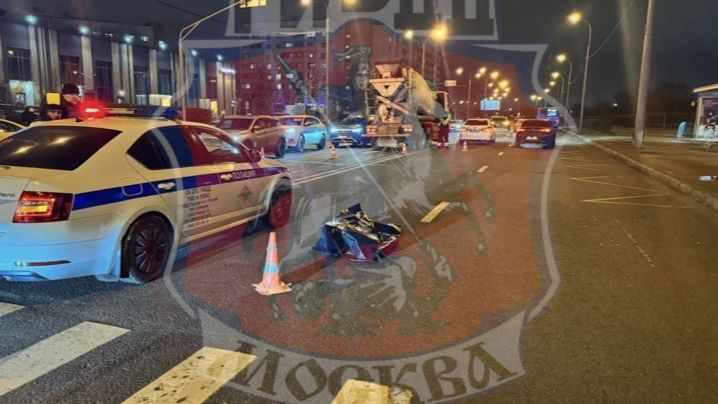 Грузовик насмерть сбил мальчика на юго-востоке Москвы смотреть онлайн