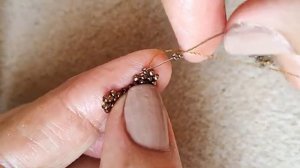 Жемчужный бутон от Bisuteriando con Ana