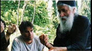 Как Лучше МОЛИТЬСЯ- шёпотом, вслух или умом?_ Советы Паисия Святогорца