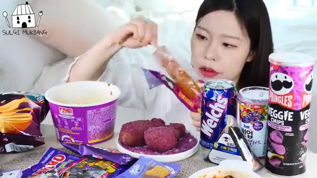 ASMR Мукбанг