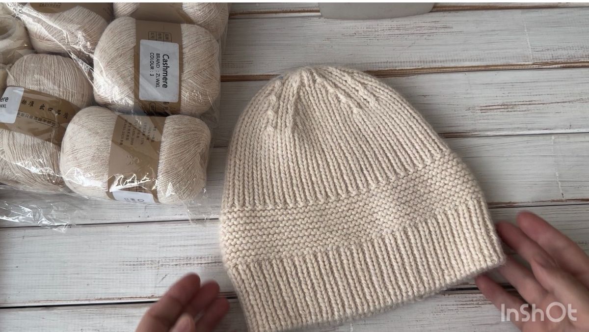 Шапка по мотивам Miu Miu. Мастер класс.