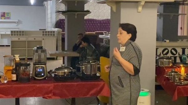 Новогодняя гала-презентация Zepter в Балакове, кафе "Кунжут" 19.12.2025