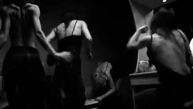 1000025773.mp4 смотреть онлайн