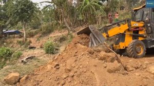 Водители и гонщики будут счастливы, когда их дорога станет ровнее и шире на холмистой местности
