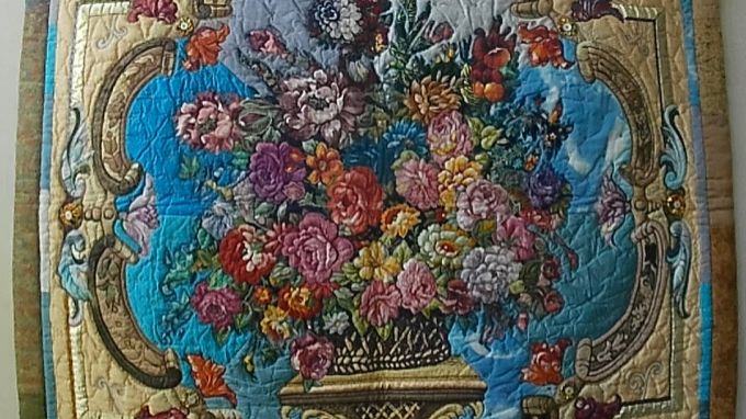 Страницы лоскутного альбома 2 видео из 2-х