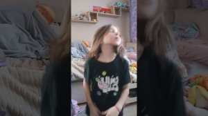 Танцую песни