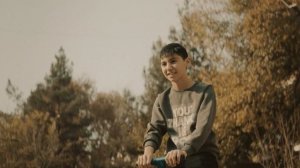 Izzat Hodjayev - Bolaligim (Official Music Video)