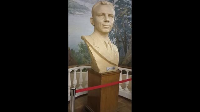 шутка дня. поехать в планетарий, - посмотреть балет.