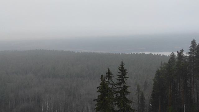 Красное озеро
