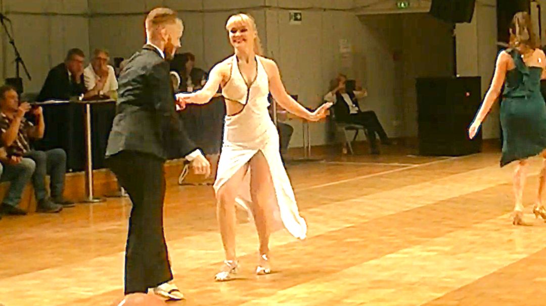 Чемпионат Европы по буги-вуги 2019, медленный раунд - Сондре и Таня. #Танцы смотреть онлайн