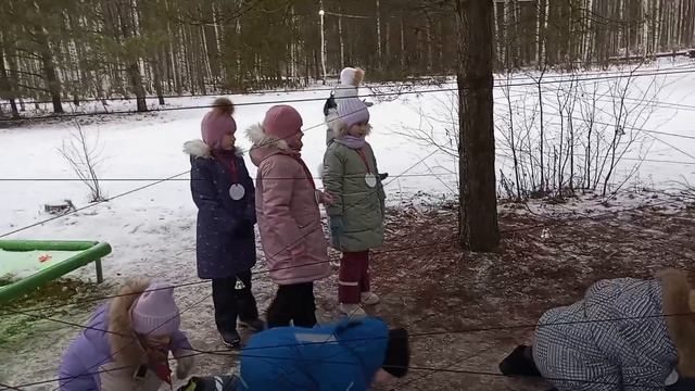 Преодолевая препятствия. Экопарк под Ворсмой в действии. смотреть онлайн