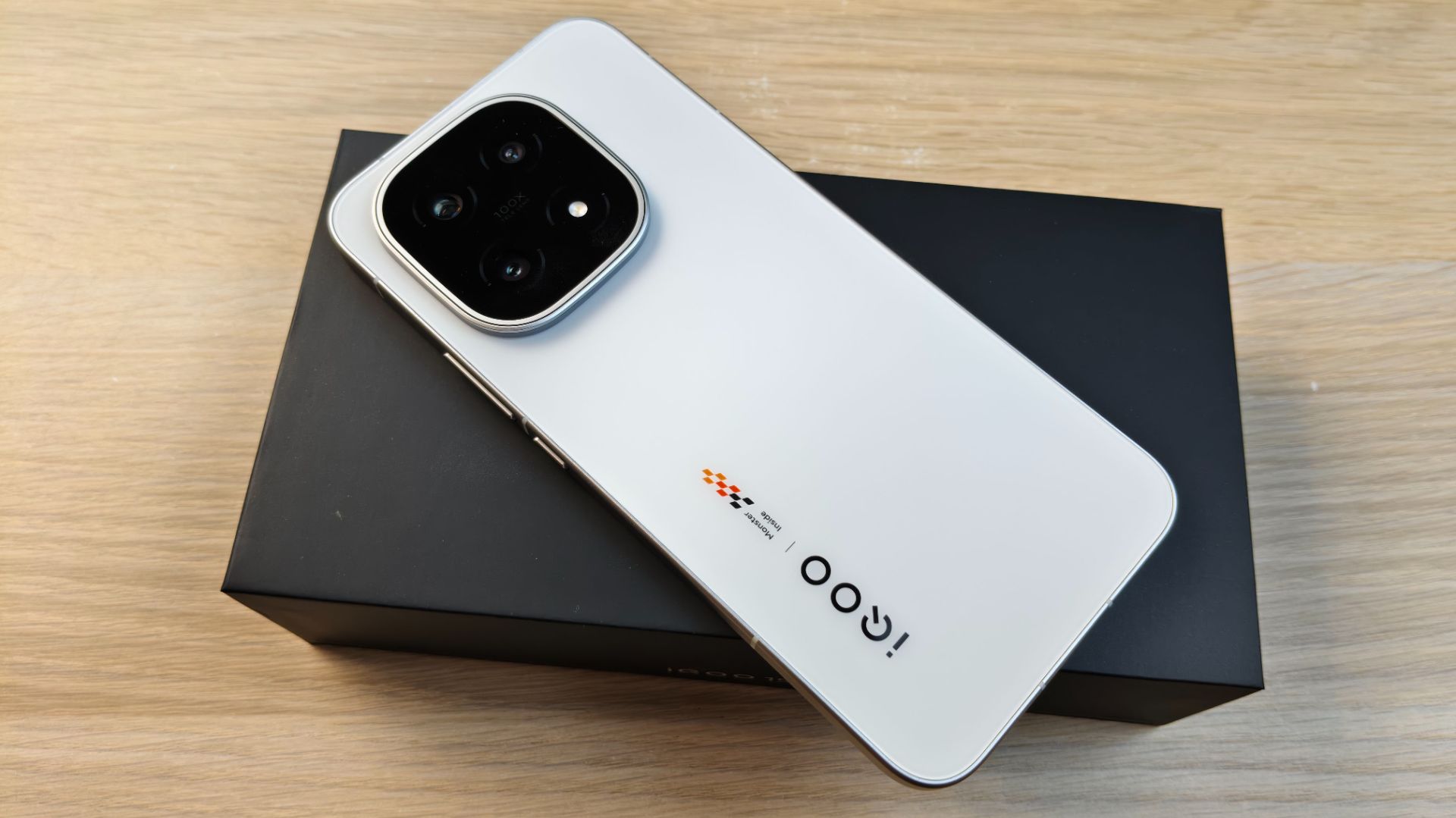 КАК НАСТРОИТЬ НОВЫЙ IQOO 15 - СОВЕТЫ И ИНСТРУКЦИЯ! смотреть онлайн