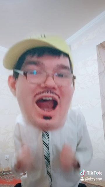 Саша Попуар танцует танец смотреть онлайн