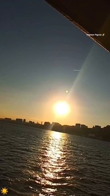 #кораблик #аврора #рекаволга #путешествиеодногодня #обзор #красивыйдень #событиедня #9сентября2025го смотреть онлайн