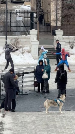 Человек паук против человека Мыши 🤣