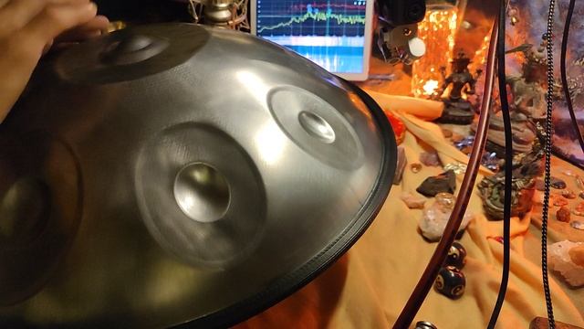 Ханг драм. 55 см Ре 149 гц,   9 дингов.   47к.