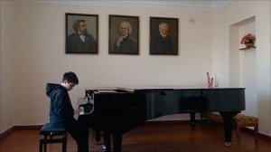 М.Шмитц « Инвенция». Исполняет Михаил Шуплык.