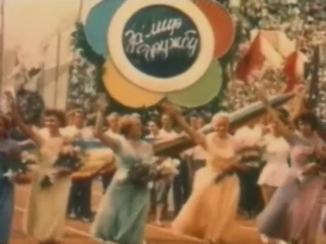 ОБЕРНИСЬ, МНЕ НЕ ВСТАТЬ БЕЗ ТВОЕЙ РУКИ 3 нояб 2010г вроде Ираклий, с фабрики