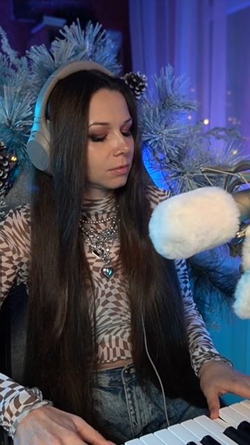 #фортепиано #пианино #песняподфортепиано #кавер #музыкальныйстрим #песниподпианино смотреть онлайн