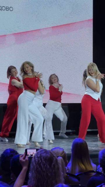 Выступление команд с дня рождения Bachata DanceFit в Москве