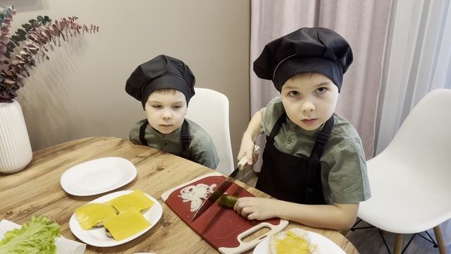 Простой бургер от Марка и Мирона