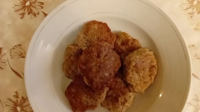 Котлеты , капуста и мандарины . смотреть онлайн