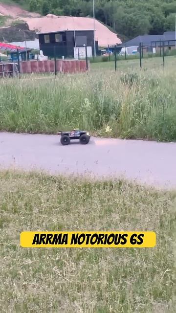 Arrma Notorious 6s Bashing. Backflip. Front Flip. #arrma #rccar #rc #skatepark #bashing #jump