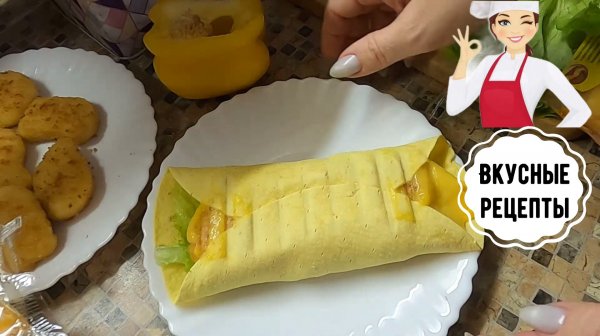 Новогодний наряд и маникюр /Курица в соусе /Ролл с нагетсами