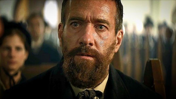 8 лучших сериалов Netflix, которые стоит посмотреть прямо сейчас! (2025)