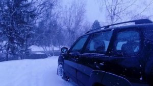 Все таки мы взяли новую Ниву Тревел с новым двигателем ,за сколько взяли как едет.