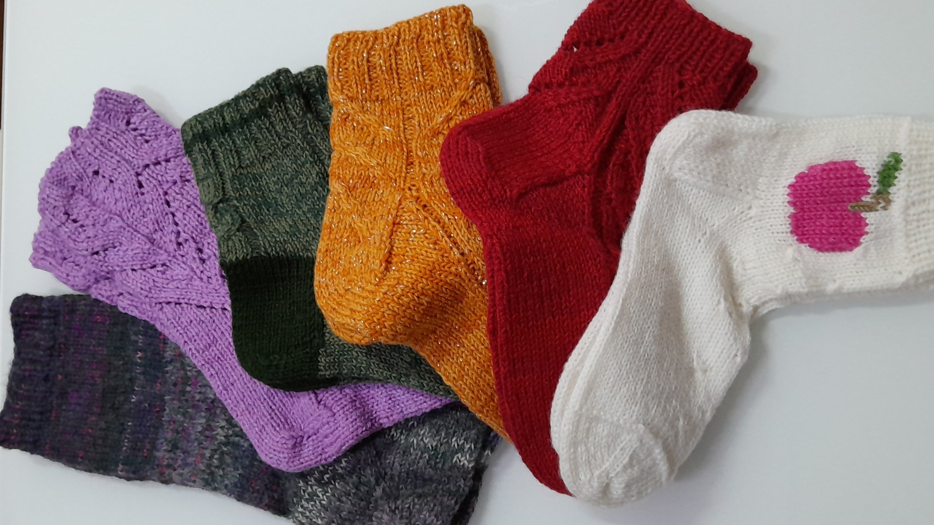 ИТОГИ в "сп-носочный календарь-2025".Мои 13 пар одёжек для ножек... смотреть онлайн