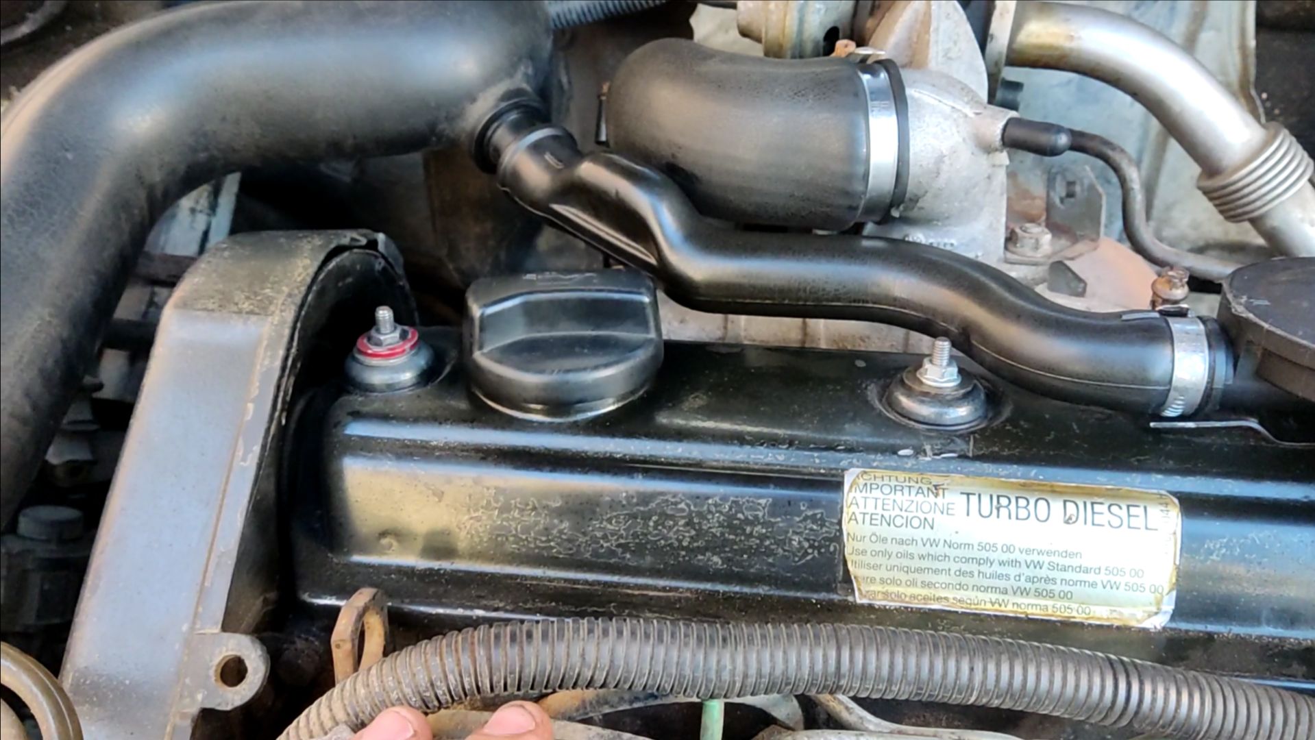 Потекла маслоподача на турбину VW Passat b3, 1.9 AAZ