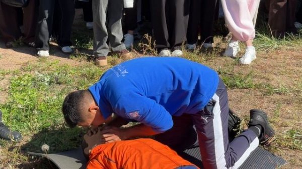 🔥 Студенты и сотрудники ВСГУТУ эвакуировались из 15 корпуса посреди занятий