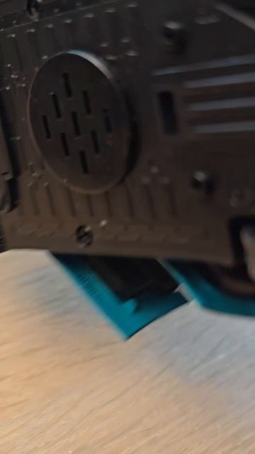 МОДЕЛЬКА XIAOMI SU7 1:32 смотреть онлайн