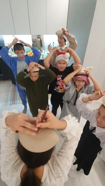 Игры на Новый Год | Draw a snowman ⛄️