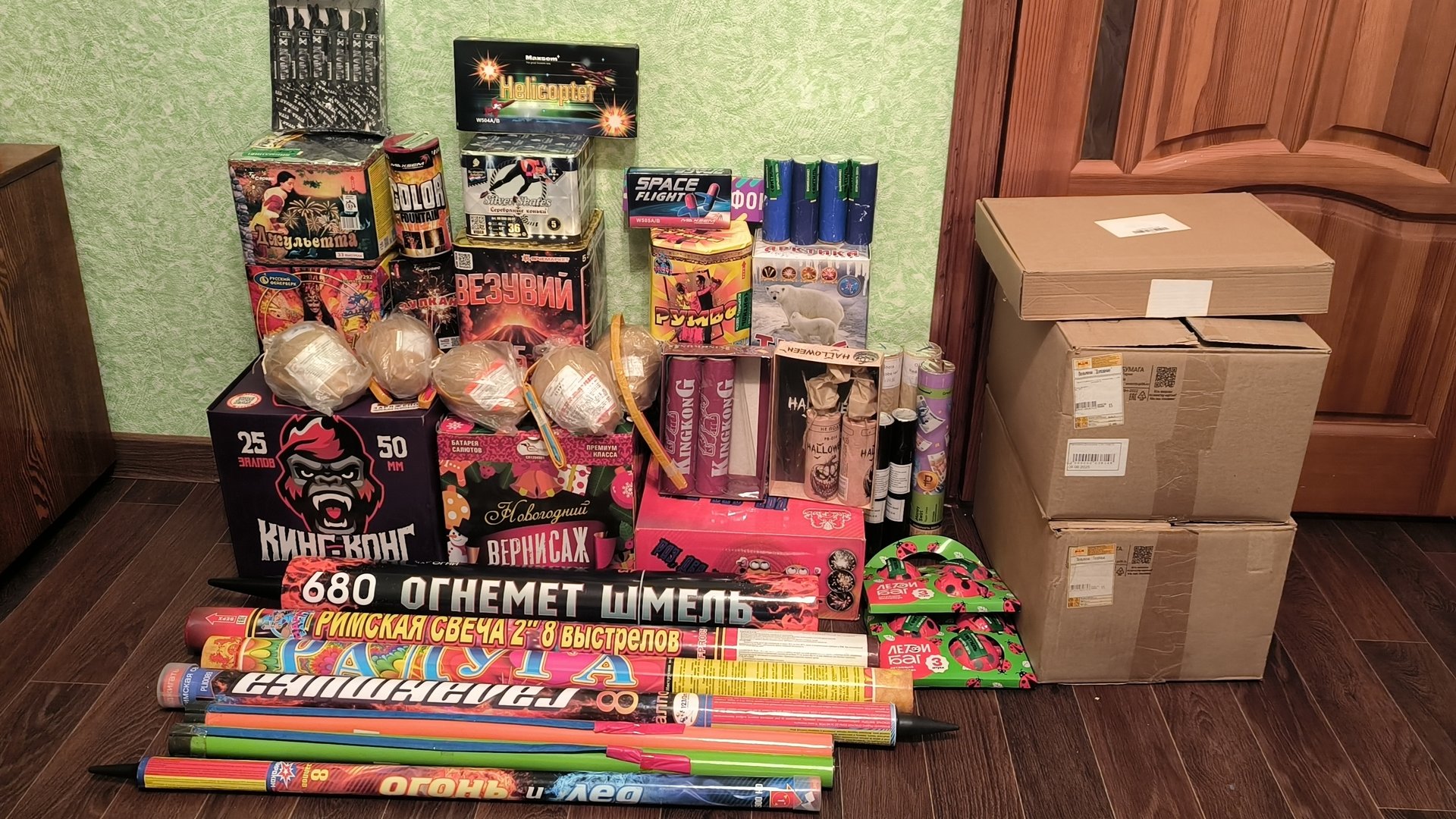 ✅Обзор пиротехники на Новый год 2026!!! (Вся пиротехника часть-3) смотреть онлайн