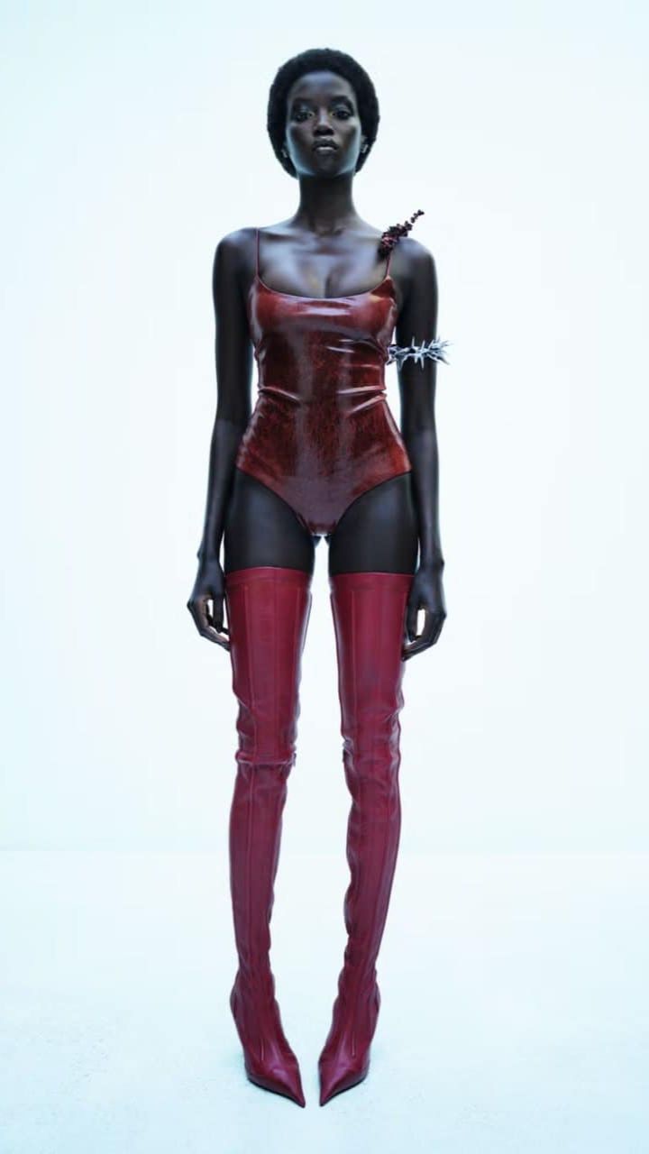 УНИКАЛЬНЫЙ ОТТЕНОК КОЖИ смотреть онлайн