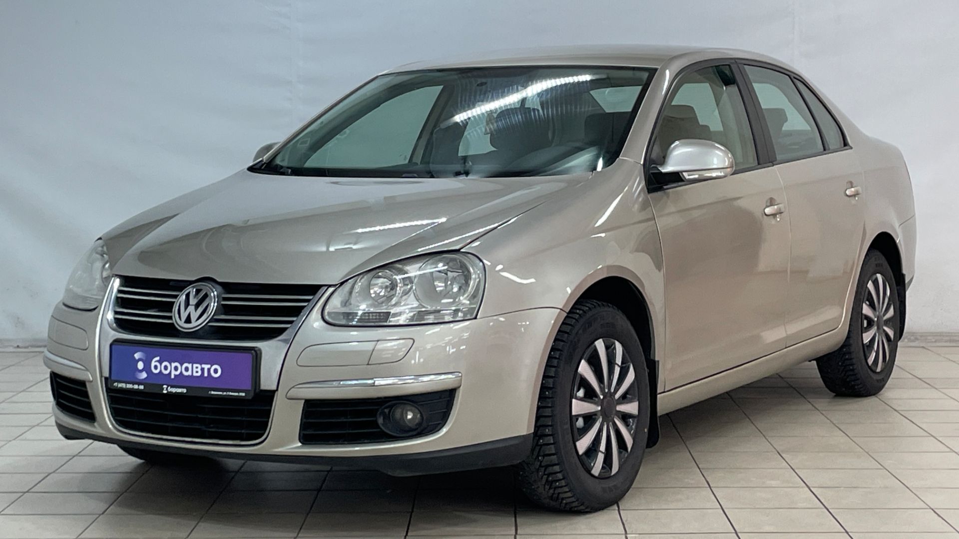 VOLKSWAGEN JETTA смотреть онлайн