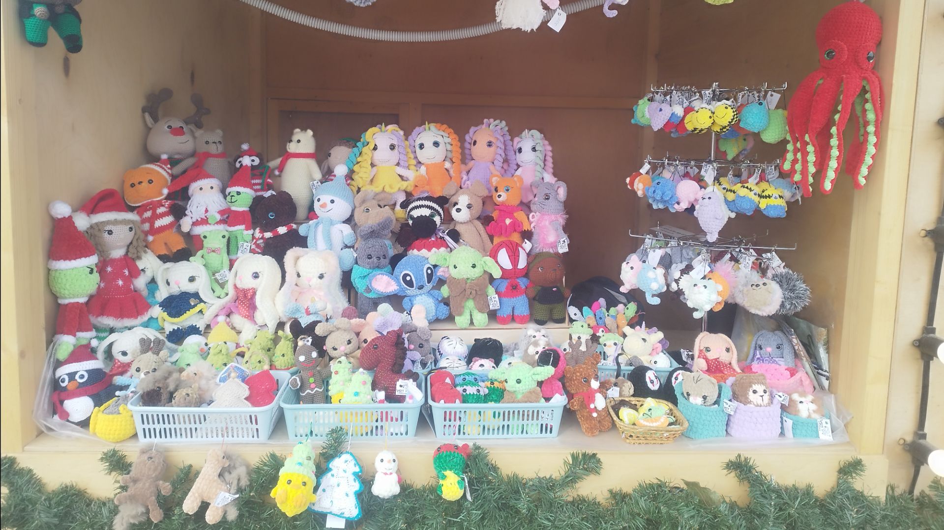 Новогодняя уличная ярмарка 1 часть смотреть онлайн