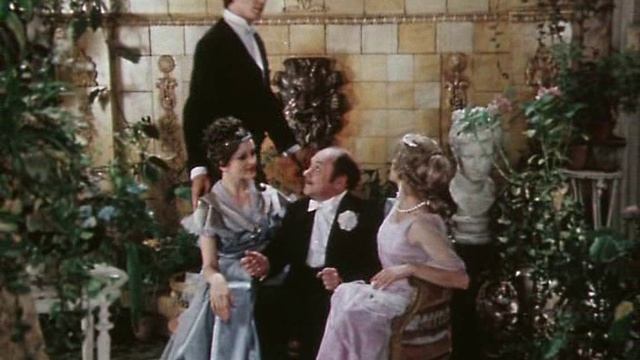 Принцесса цирка - Эй , гусар! Веселись пока не стар! смотреть онлайн