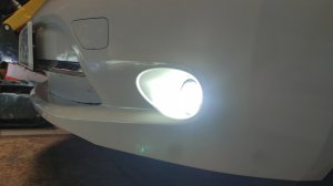 Установка ПТФ и подключение как ДХО на Nissan leaf.