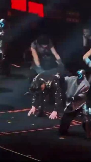 Китайские роботы уже участвуют в подтанцовке