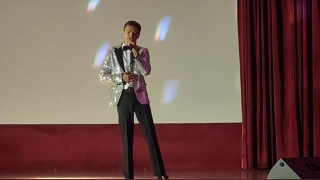 Алексей Алов.Малыш,не знающий войны