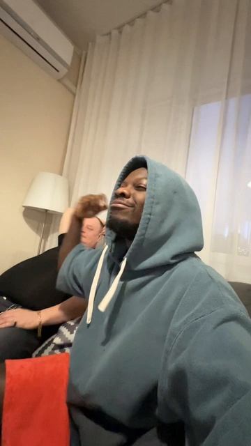 Начальник сердитый очень 🤣